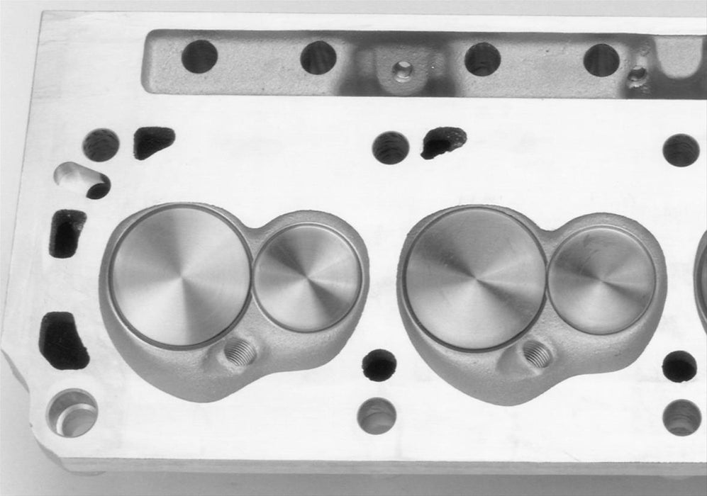 Edelbrock Victor Jr. Cylinder Heads 77179