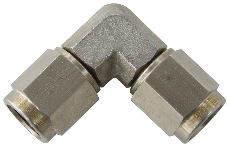 90° Female Swivel Coupler -3AN AF133-03SS